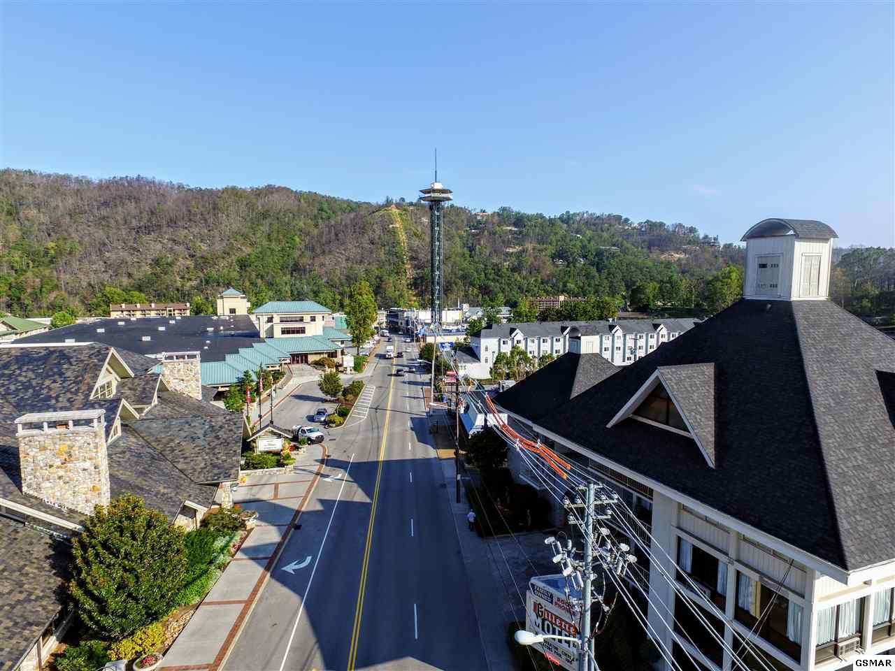 305 Historic Nature Trl, Gatlinburg, TN 37738